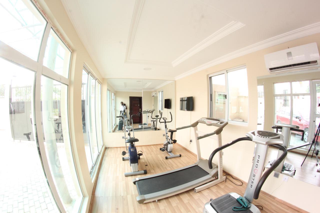 Celia'S Suites Abeokuta Экстерьер фото