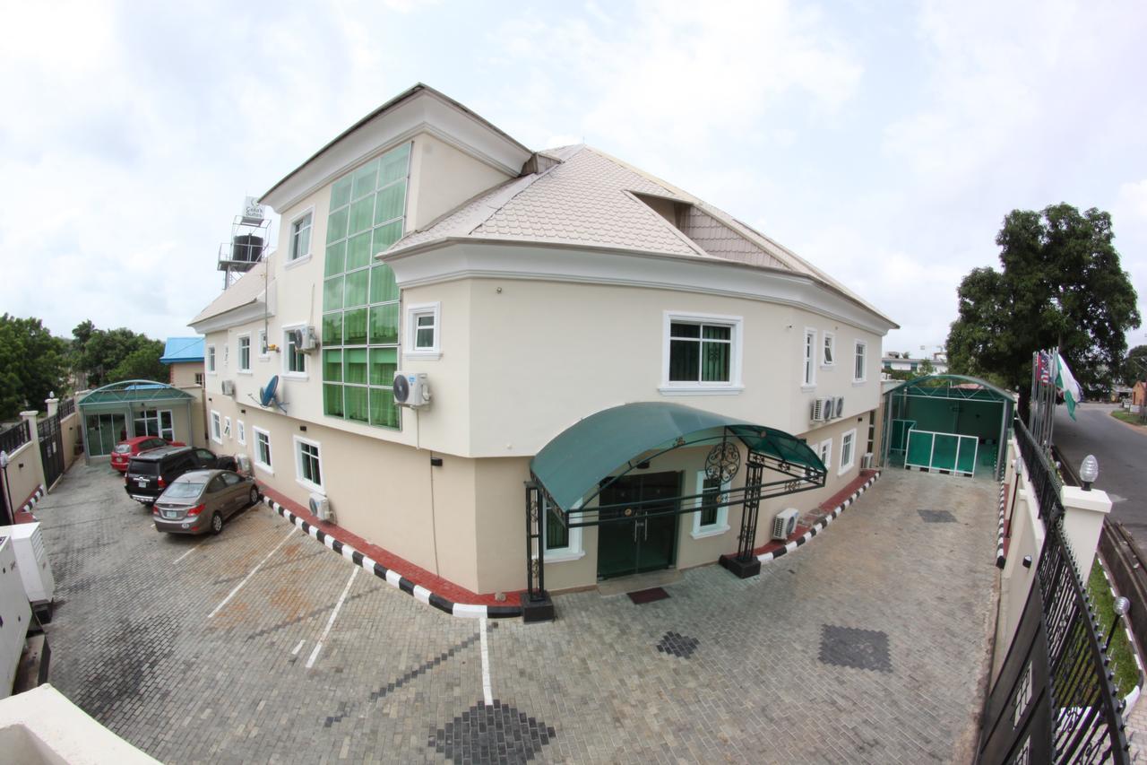 Celia'S Suites Abeokuta Экстерьер фото